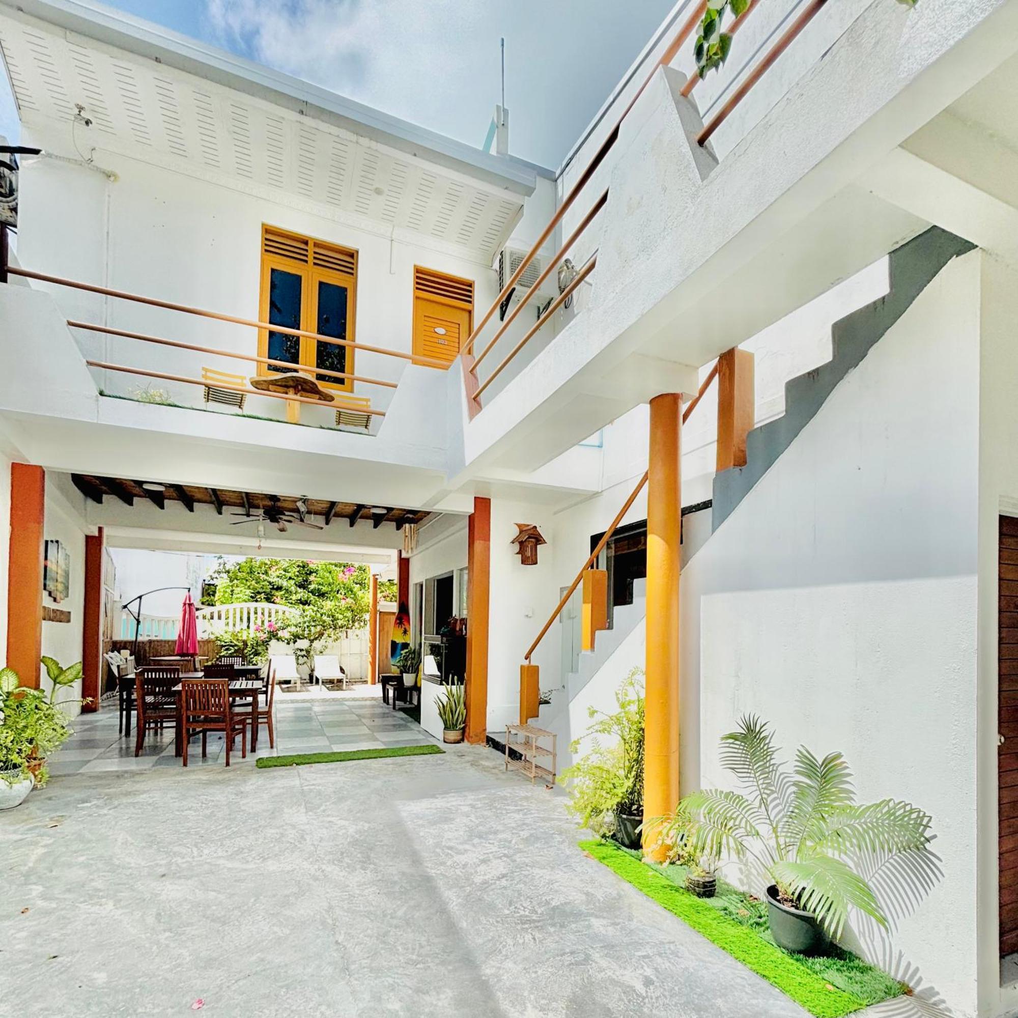 Aloha Inn Himmafushi Bagian luar foto